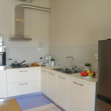 Modern Spacious In Pula, Istria