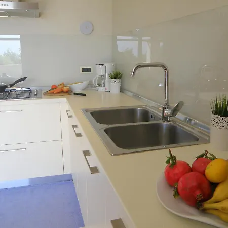 Apartment Modern Spacious In Pula, Istria Pula