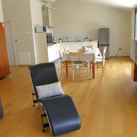 Modern Spacious In Pula, Istria Pula