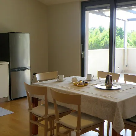Apartment Modern Spacious In Pula, Istria