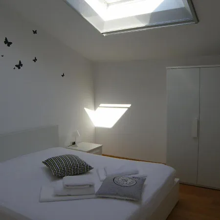 Modern Spacious In Pula, Istria *